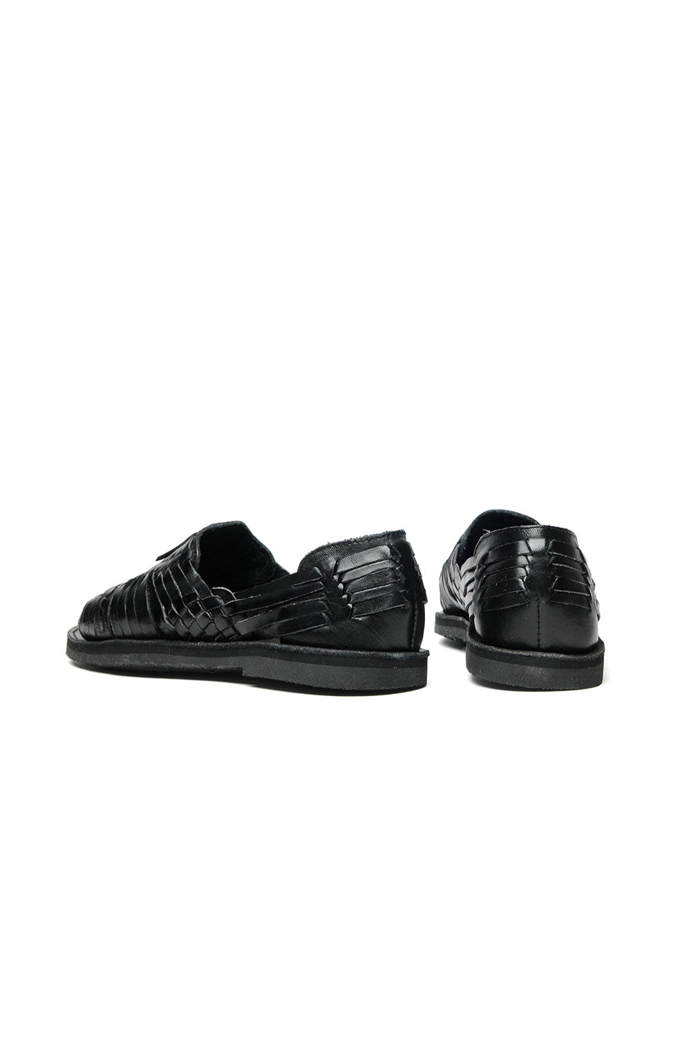Back angle of breathable Chamula leather huarache sandal – spring summer collection