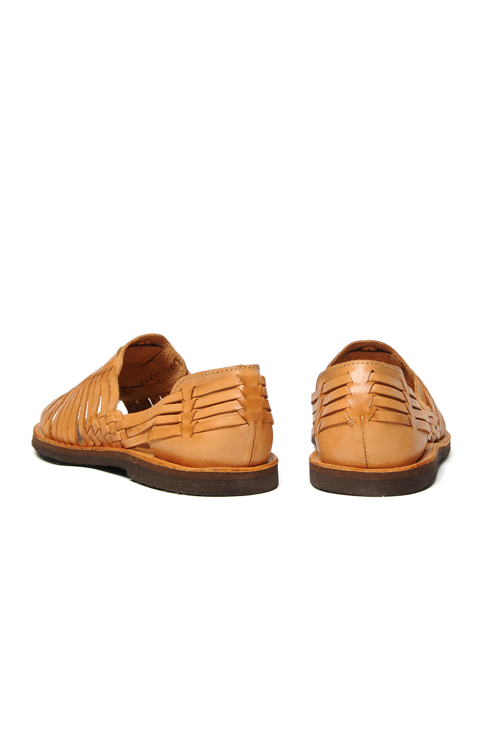 Back angle of breathable Chamula leather huarache sandal – spring summer collection