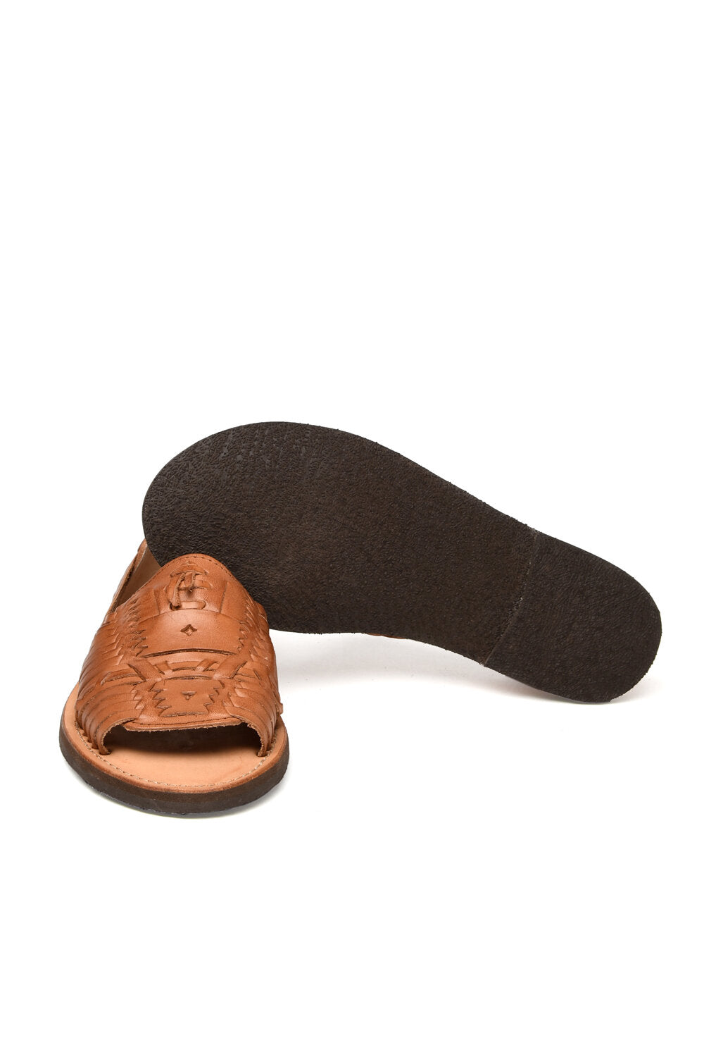 Women’s brown leather sandals ethically made with artisan techniques