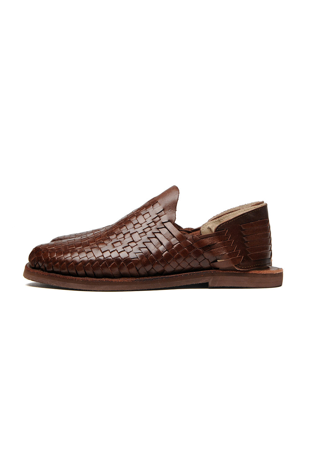 Side profile of artisan-crafted leather huarache Chamula sandal for men