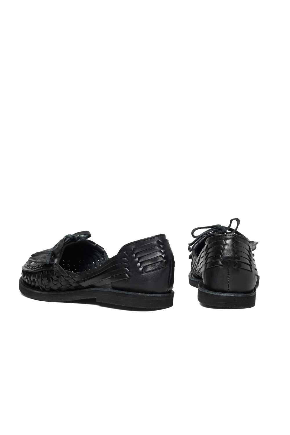 Back angle of breathable Chamula leather huarache sandal – spring summer collection