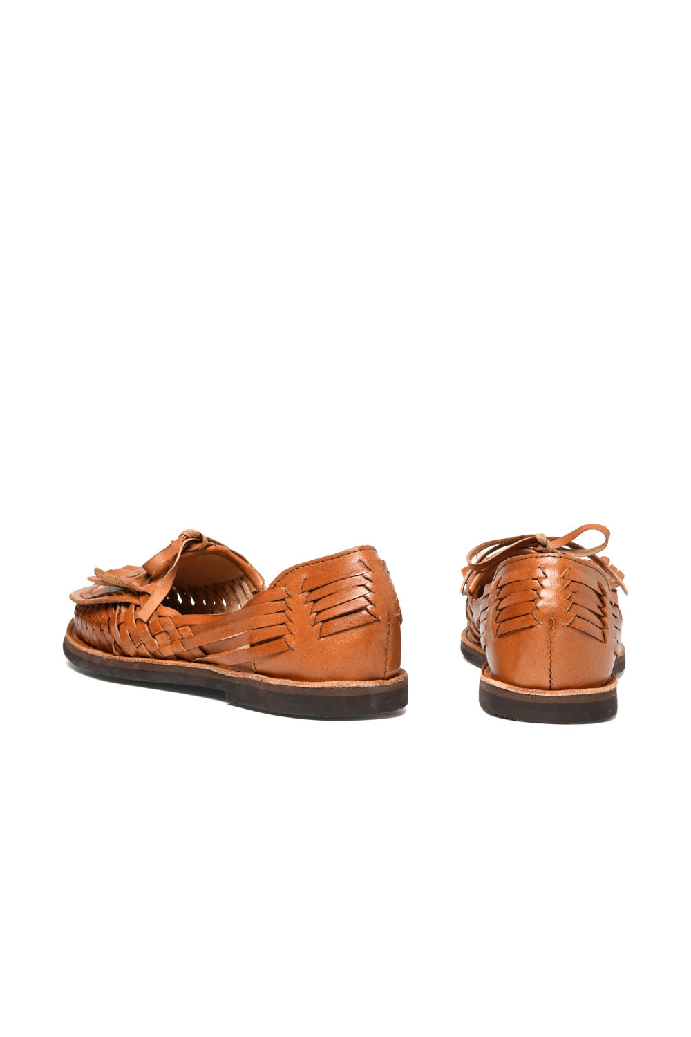 Back angle of breathable Chamula leather huarache sandal – spring summer collection