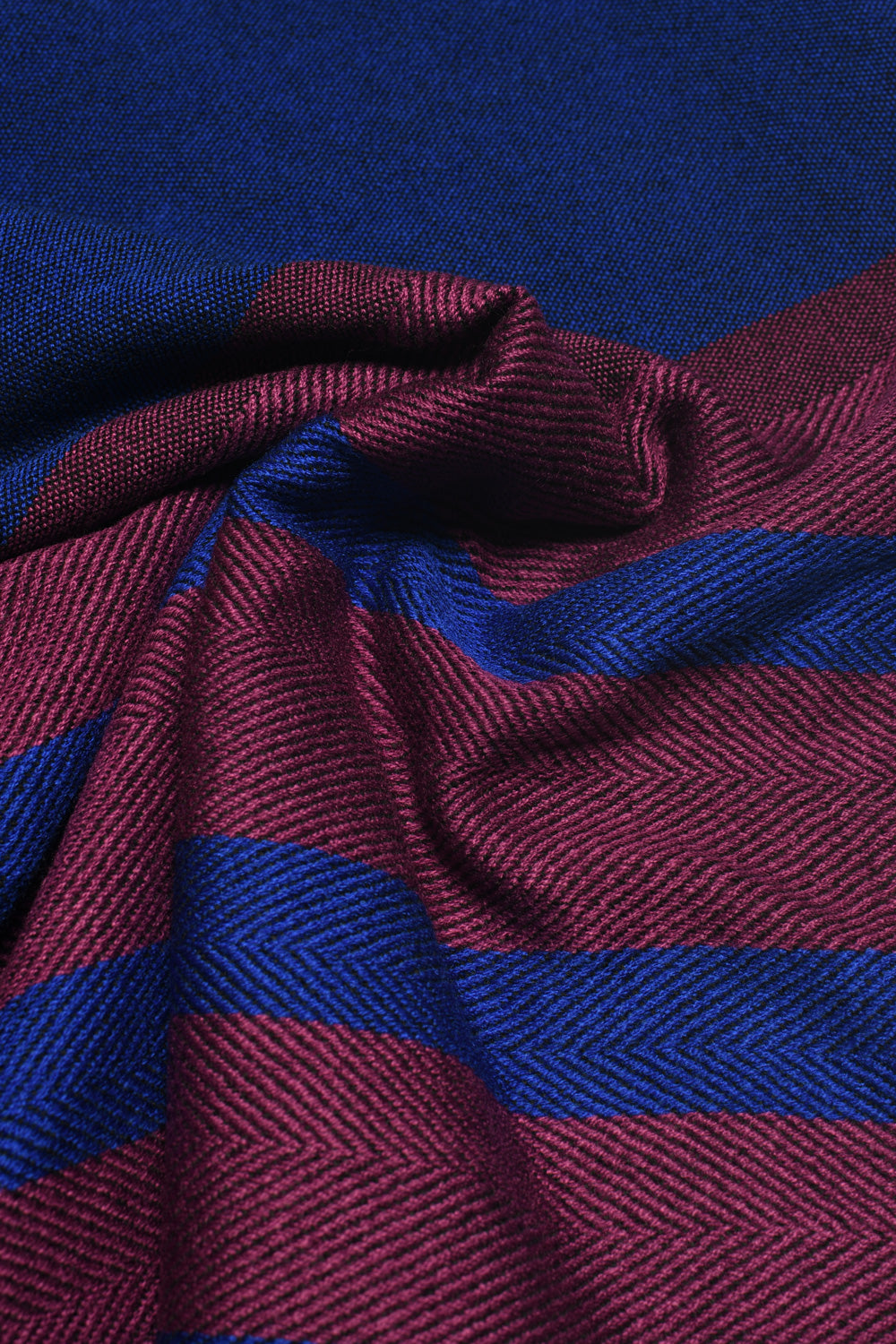 Design J Scarf - Black x Royal [Narrow]
