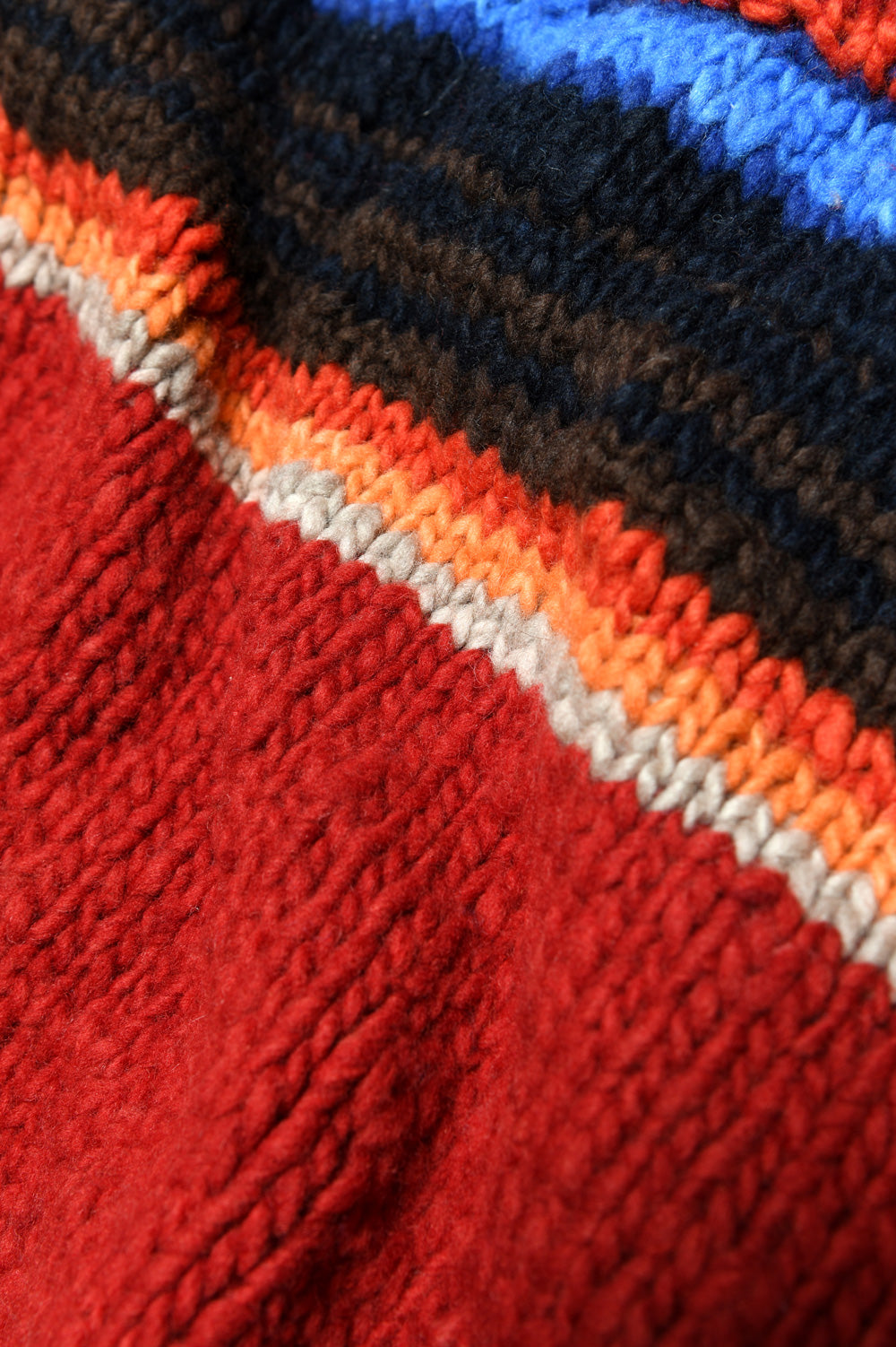 Serape Pullover - Red