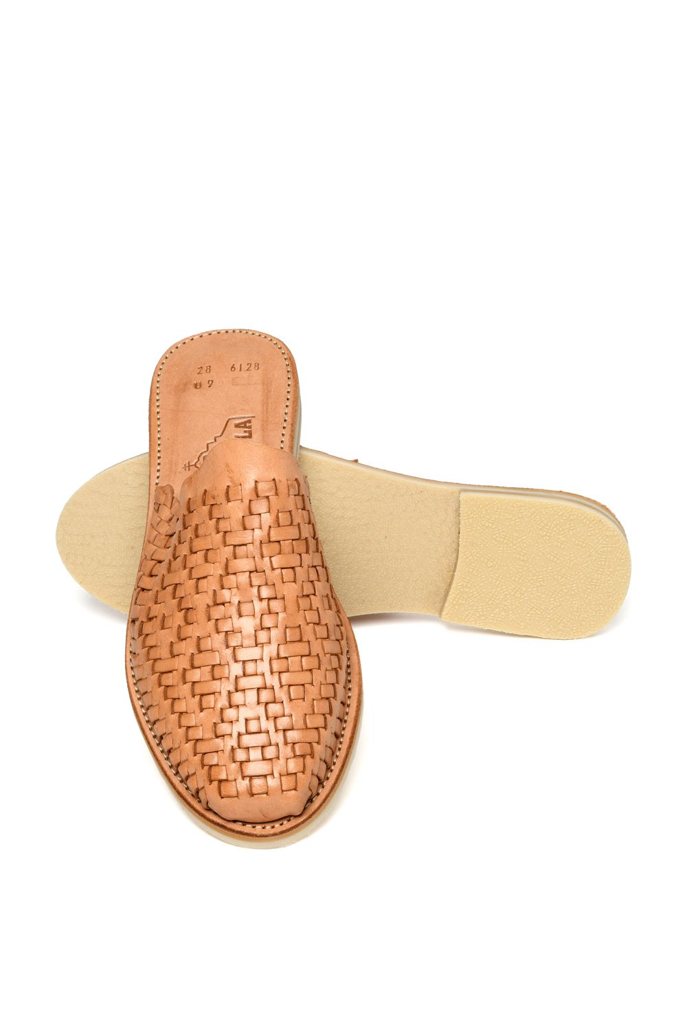 Ethical fashion sandal handcrafted by indigenous artisans in Mexico