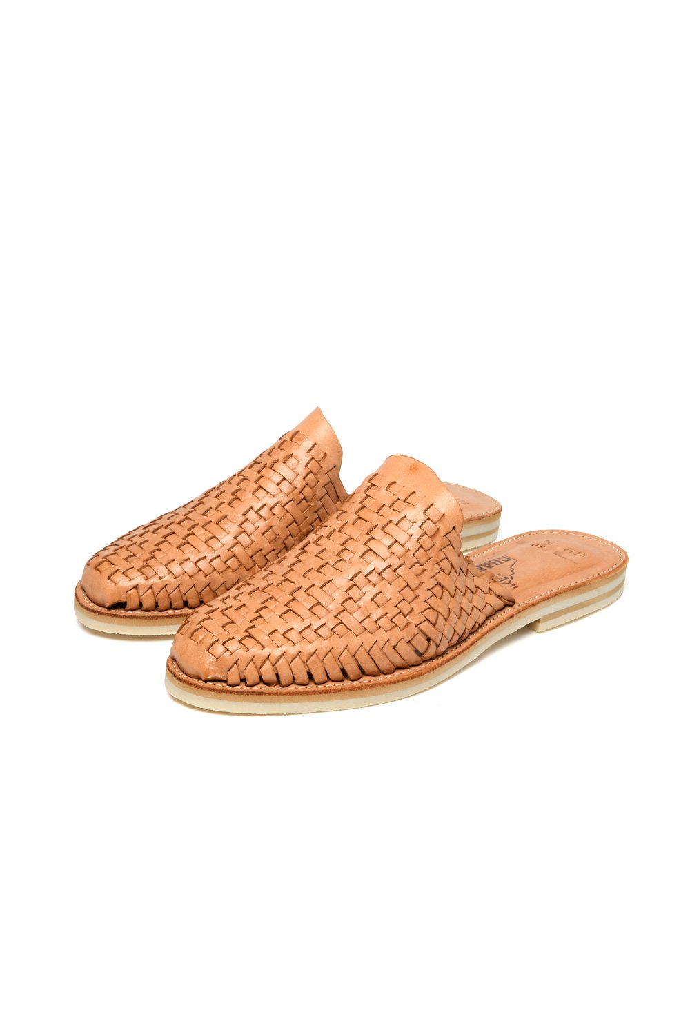 Handmade Mexican huarache Chamula sandal in leather – front view